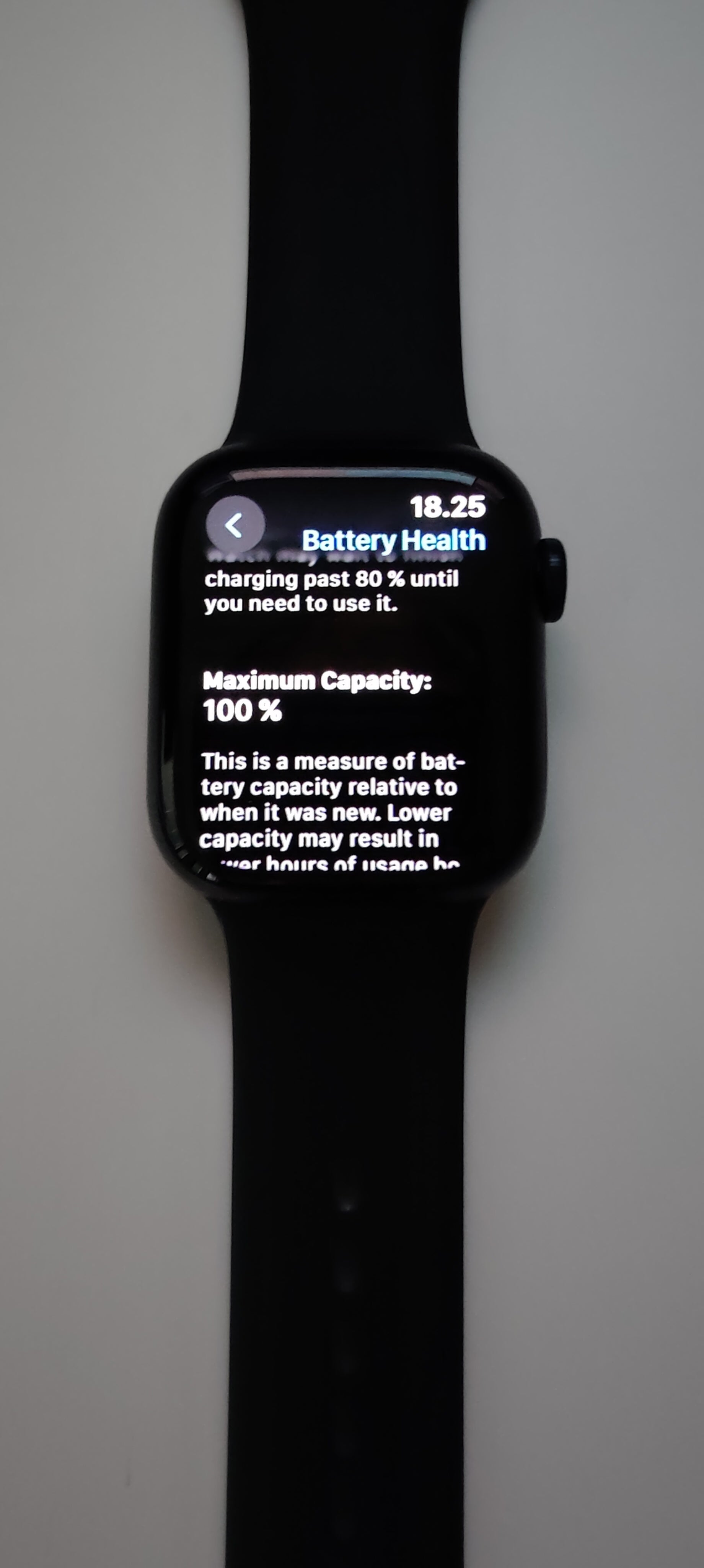 (Outlet) Apple Watch Series 8 41mm GPS Midnight Aluminum With Dark Grey Sport Band